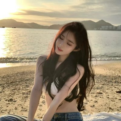 湖中女人